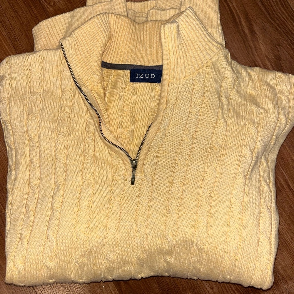 Izod vintage yellow 3/4 sweater